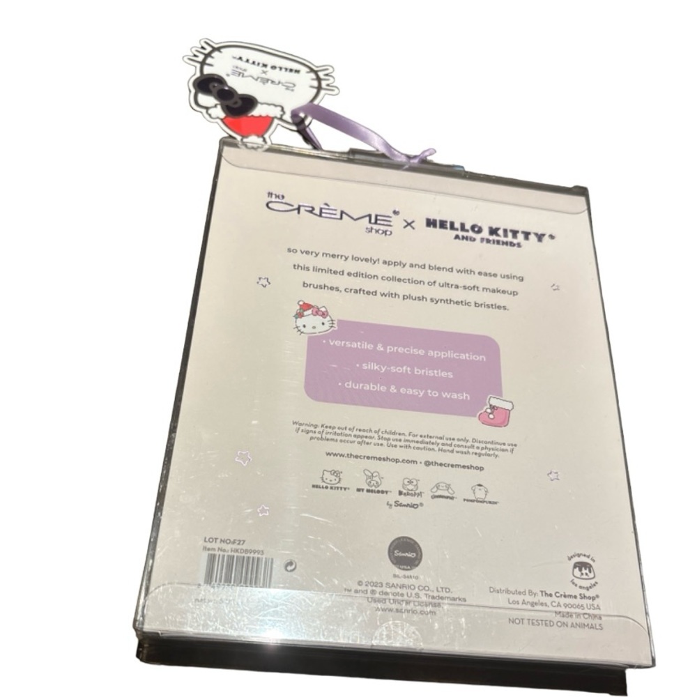 Hello Kitty and friends X Creme shop flawless finish brush collection Set Of 5 - Picture 2 of 4